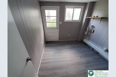 419 E Elm Street, Schuylkill, PA 18252 - Photo 6