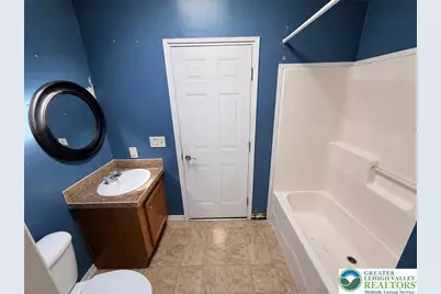 4442 Grey Wolf Lane, South Whitehall Township, PA 18069 - Photo 10