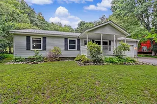 634 Towamensing Trail, Penn Forrest, PA 18210 - Photo 2