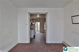934 W Pine St, Allentown City, PA 18102 - Photo 6