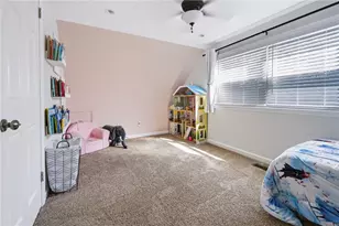 1242 Walnut Ln, Lower Macungie Township, PA 18062 - Photo 12