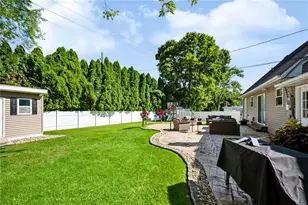 1242 Walnut Ln, Lower Macungie Township, PA 18062 - Photo 28