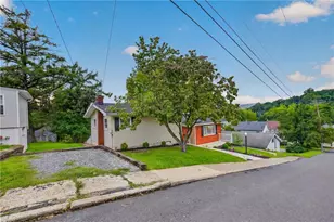 636 Snyder St, Bangor, PA 18013 - Photo 6