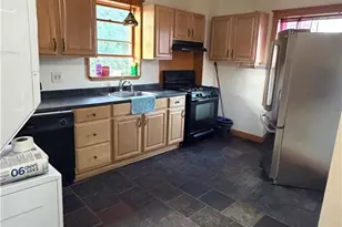 263 Lincoln St, Easton, PA 18042 - Photo 10