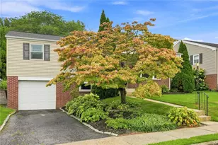 230 Pine St, Emmaus Boro, PA 18049 - Photo 2