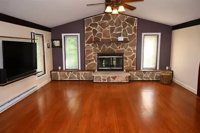 116 Hawk Lane, Canadensis, PA 18325 - Photo 2
