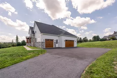 4280 Wyndemere Circle, Lowhill Township, PA 18078 - Photo 12