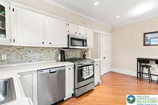 2530 Walnut St, Allentown City, PA 18104 - Photo 12