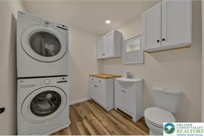 14 S Broad Street, East Bangor Boro, PA 18013 - Photo 20