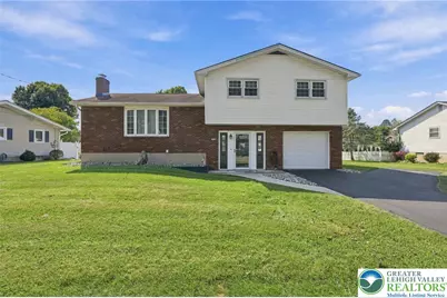 1543 Stoke Park Road, Bethlehem City, PA 18017 - Photo 2