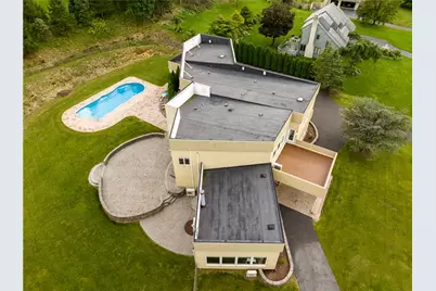 2224 Meadow Brook Drive, North Whitehall Township, PA 18078 - Photo 98