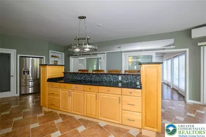 2224 Meadow Brook Drive, North Whitehall Township, PA 18078 - Photo 12