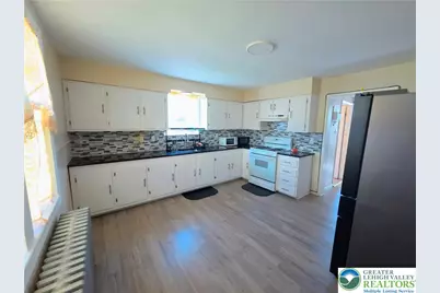 2111 N 1st Avenue, Whitehall Township, PA 18052 - Photo 4