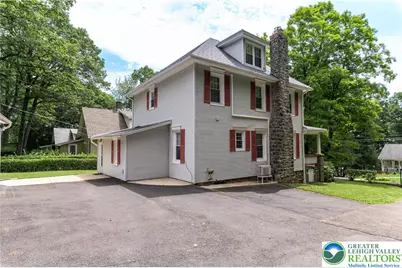 26 Center Ave, Mount Pocono, PA 18344 - Photo 36