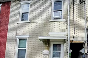 1005 Seneca St, Fountain Hill Boro, PA 18015 - Photo 1