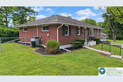 802 Maryland Street, Whitehall Township, PA 18052 - Photo 2