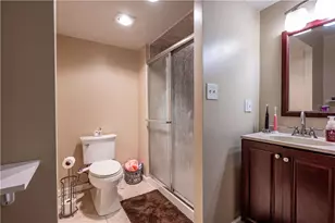 1546 Creekside Rd, Whitehall Township, PA 18052 - Photo 28