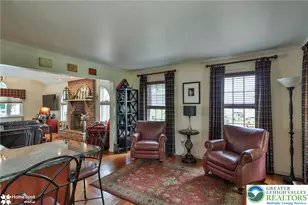 204 Fence Row Dr, Plainfield Township, PA 18064 - Photo 10