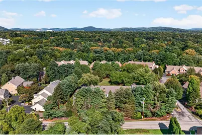 4706 Pinehurst Circle, Upper Saucon Township, PA 18034 - Photo 12