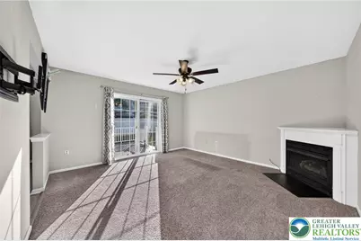 210 Shirley Lane, Pennsburg Boro, PA 18073 - Photo 6