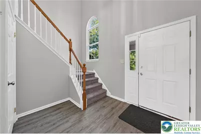 210 Shirley Lane, Pennsburg Boro, PA 18073 - Photo 4