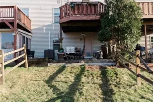 335 Moty Dr, Alburtis Boro, PA 18011 - Photo 8