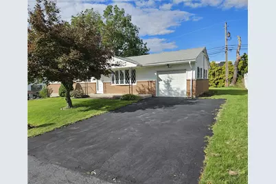 2141 Aster Road, Macungie Boro, PA 18062 - Photo 2