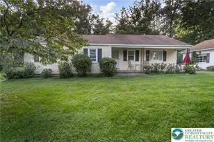 2043 Arndt Rd, Easton, PA 18040 - Photo 2