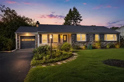 205 Bridle Path Road, Bethlehem, PA 18017 - Photo 2