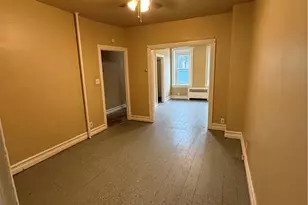 832 Chestnut St, Allentown City, PA 18102 - Photo 4