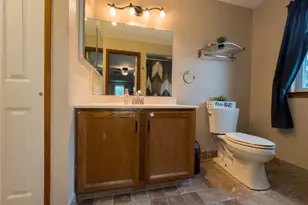 3722 Apple Rd, South Whitehall Township, PA 18069 - Photo 16