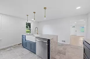 2412 Clearview Rd, Coplay Boro, PA 18037 - Photo 14