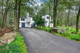 5112 Navajo Pl, Coolbaugh Twp, PA 18466 - Photo 4