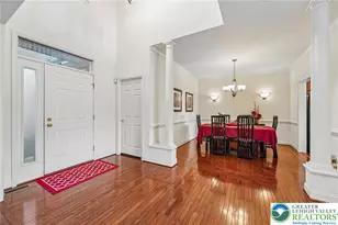 536 Parkside Ct, Allentown City, PA 18104 - Photo 4