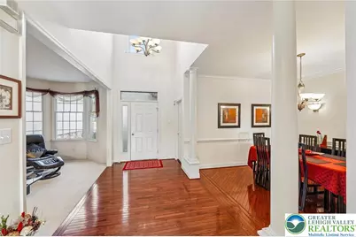 536 Parkside Court, Allentown City, PA 18104 - Photo 6