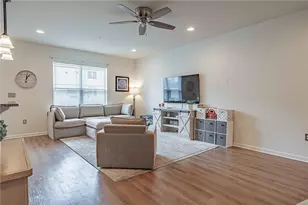 4489 Stole Rd, Emmaus Boro, PA 18049 - Photo 10