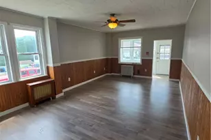131 Early Ave, Coaldale Boro, PA 18218 - Photo 8