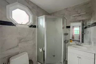 1890 Redwood Dr, Whitehall Township, PA 18052 - Photo 20