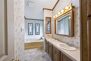 5163 Stone Terrace Dr, Whitehall Township, PA 18052 - Photo 34