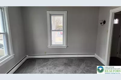 26 E Walnut Street, Nazareth, PA 18064 - Photo 10