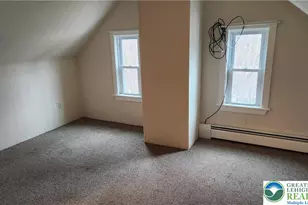 26 E Walnut St, Nazareth, PA 18064 - Photo 22
