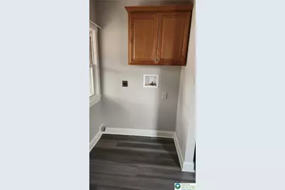26 E Walnut Street, Nazareth, PA 18064 - Photo 2