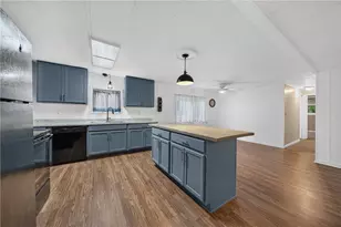 93 Hickory Hills Dr, Moore Township, PA 18014 - Photo 8