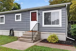93 Hickory Hills Dr, Moore Township, PA 18014 - Photo 2