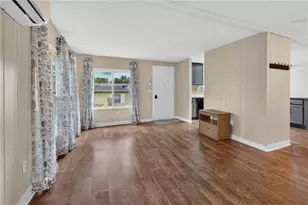 93 Hickory Hills Dr, Moore Township, PA 18014 - Photo 4