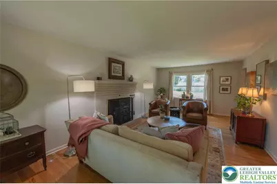 1063 Manor Drive, Lower Macungie Township, PA 18103 - Photo 6