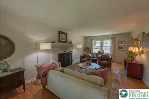 1063 Manor Dr, Lower Macungie Township, PA 18103 - Photo 6