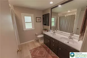 1063 Manor Dr, Lower Macungie Township, PA 18103 - Photo 20