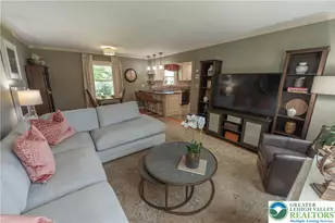 1063 Manor Dr, Lower Macungie Township, PA 18103 - Photo 12