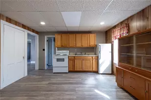 138 Sanders, Plainfield Township, PA 18072 - Photo 2